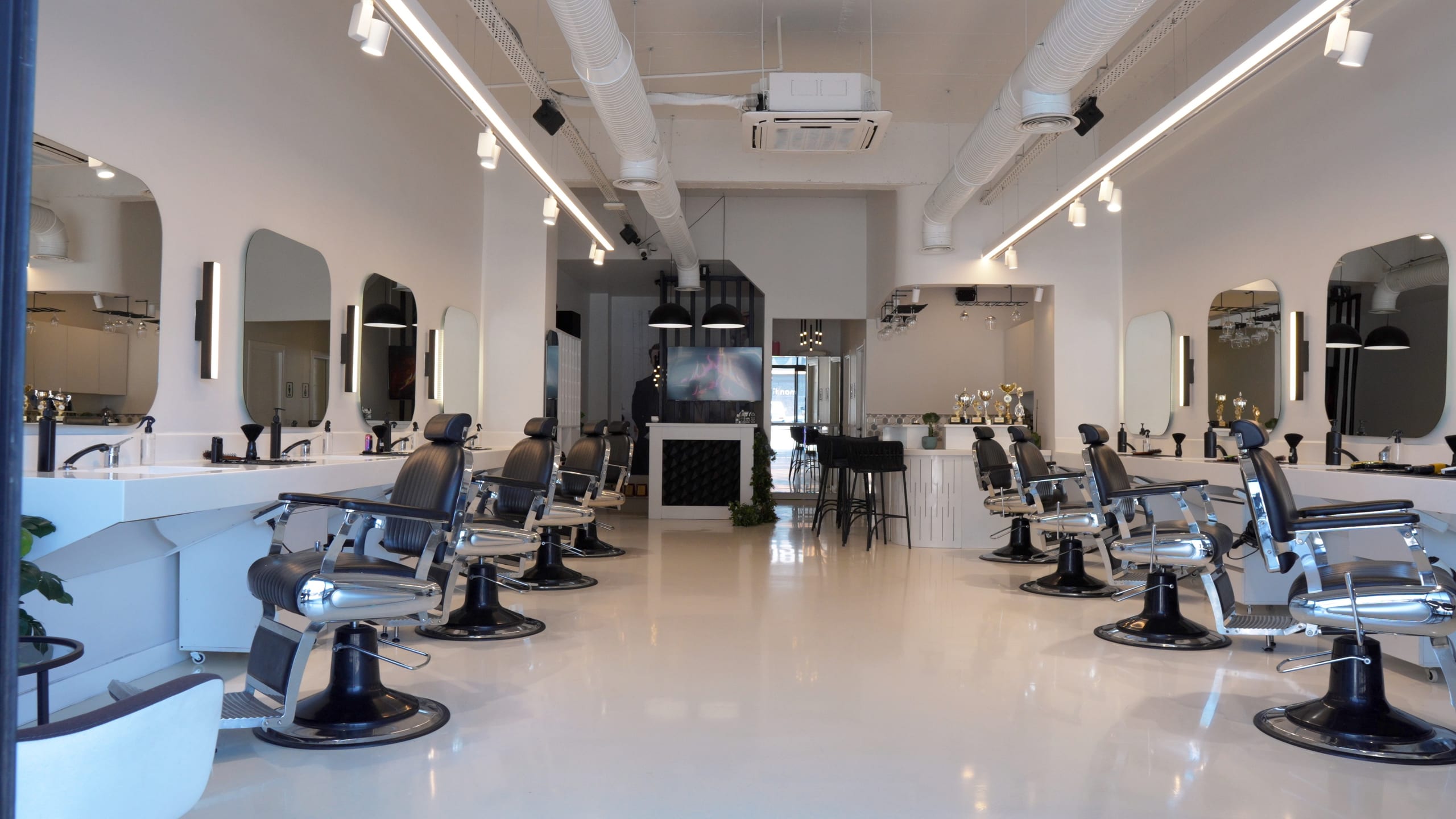 Yasin Şahin · Faruk Kocabay Deluxe salonu